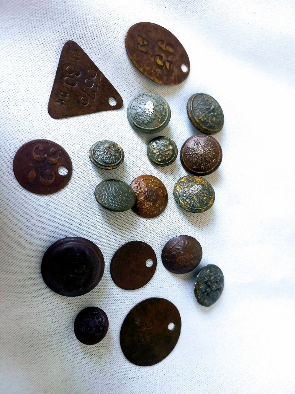 Antique Buttons and Personal Badges of Tsarist Russia Germany Austria USA Lot 17