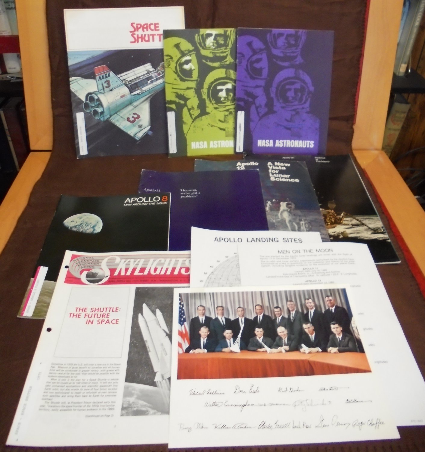Apollo 8 12 13 14 NASA Astronauts Space Shuttle Men on Moon booklet lot