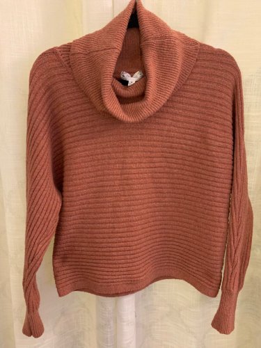 Neck Sweater in small
