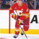 Mikael Backlund 2024-25 Upper Deck #516 Calgary Flames Hockey Card