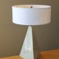 EYE-CATCHER! MID CENTURY MODERN PYRAMID TABLE LAMP! CUBIST WHITE VTG MOD 70S 80S