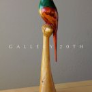 SUPERB! POLYCHROMED MID CENTURY ORIGINAL PARROT SCULPTURE VINTAGE 1950S WOOD BIRD ART DECO