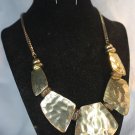 Cave women style metal necklace(64c)