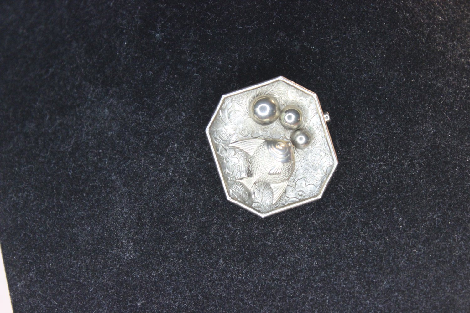 Square fish pin (99c)