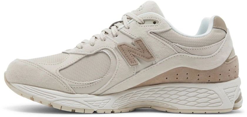 New Balance 2002R Light Dark Tan M2002RJN