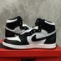 Men's Sneakers Air Jordan 1 High 85 Black and White Panda Basketball Shoes BQ4422-001