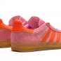 Wmns Gazelle Indoor Beam Pink Solar Red