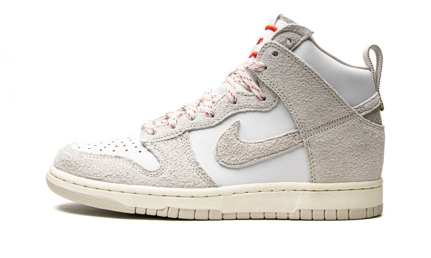 Dunk High SP "Notre - Light Orewood Brown"