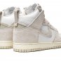 Dunk High SP "Notre - Light Orewood Brown"