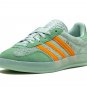 Gazelle Indoor WMNS "Hazy Green Crew Yellow"