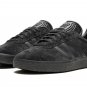 Gazelle "Triple Black"
