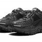 Zoom Vomero 5 WMNS "Triple Black"