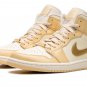 AIR JORDAN 1 MID WMNS "Pale Vanilla"