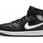 AIR JORDAN 1 MID WMNS "Black / White"