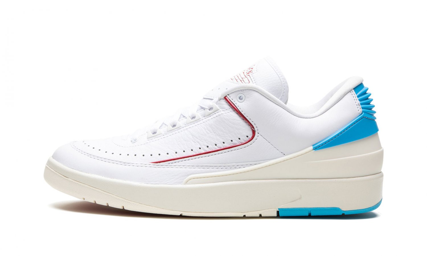 AIR JORDAN 2 WMNS "UNC To Chicago"