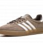 Gazelle Indoor "Earth Strata White Gold Metallic"