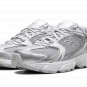 530 "Moonbeam Silver Metallic"
