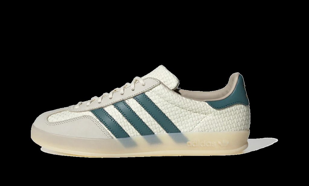 Gazelle Indoor "Cream White / Preloved Teal"