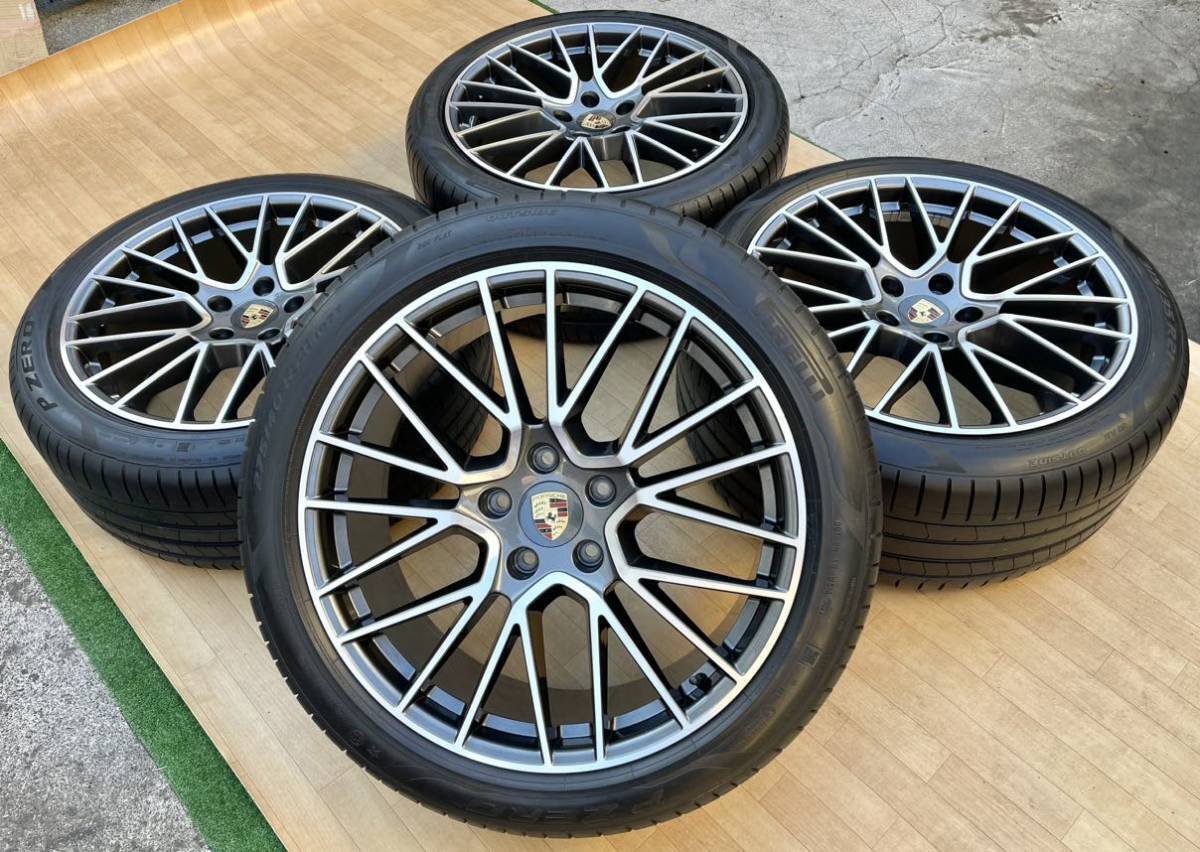 JDM Porsche Cayenne E3 RS Spider Genuine 21 inch wheels & PIRELLI 2021 No...
