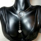 Claspless necklace