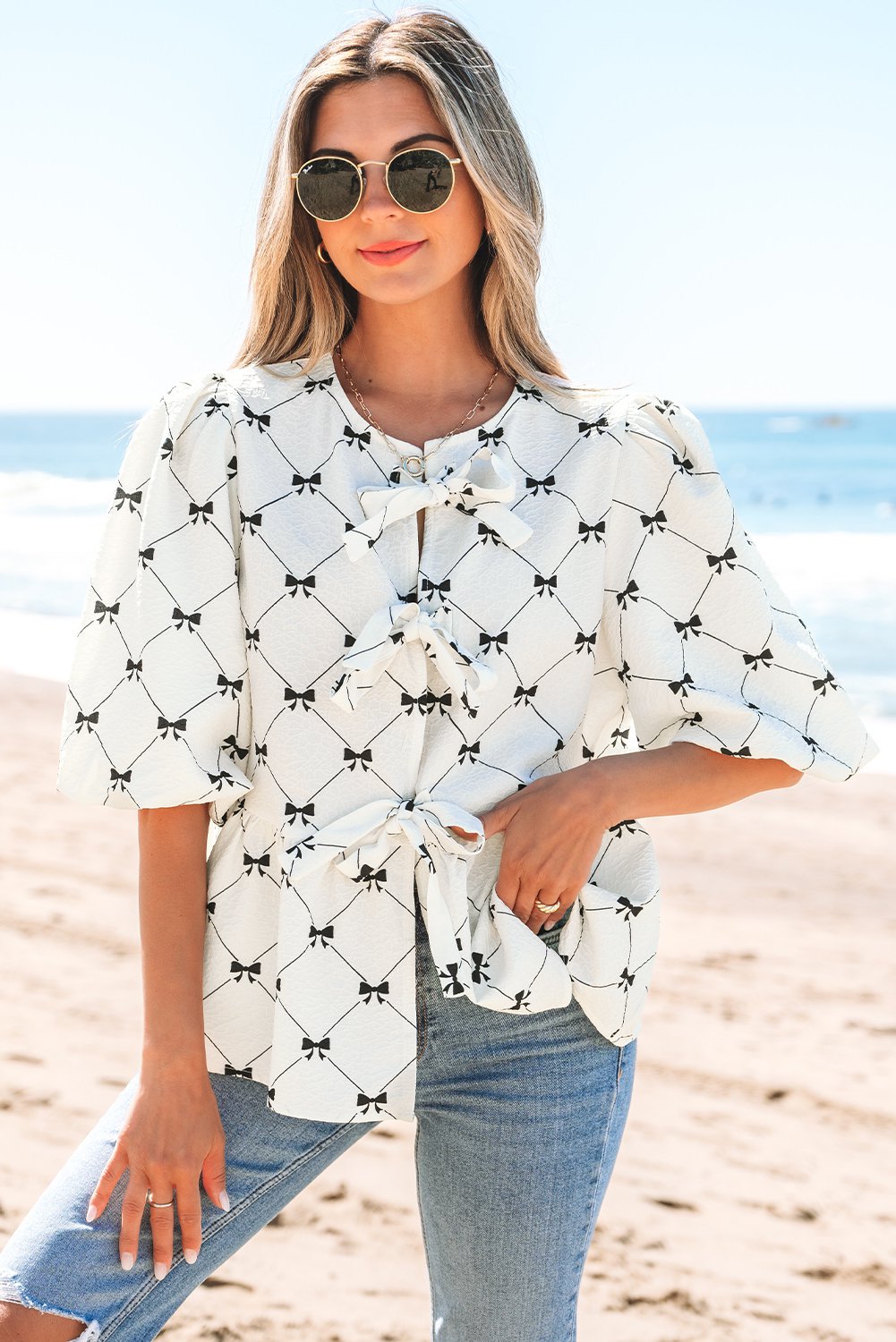 White Bowknot Print Front Knots Bubble Sleeve Blouse