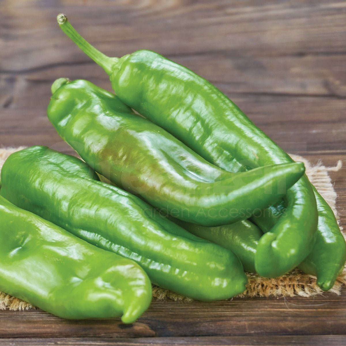 50 Dark Green Horn Pepper Seeds Organic Vegetable Fresh Seeds