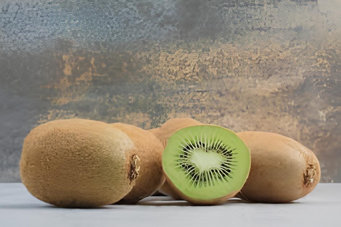 60 seeds Exotic Fruits Hardy Kiwi Vine Fruit Delicious Fruits