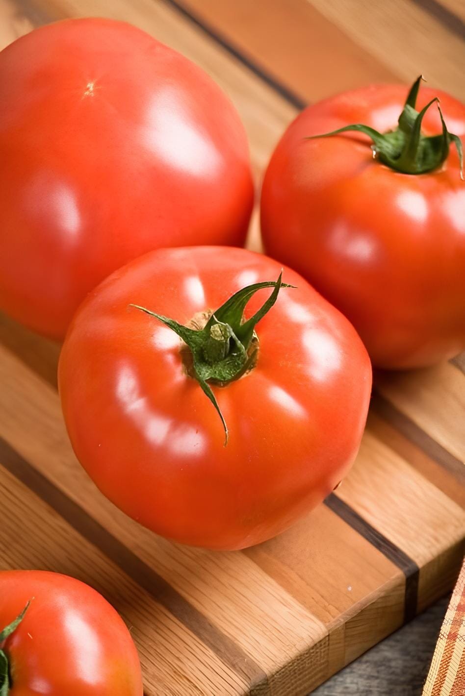 600 Seeds Rare Milky Red Elliptical M Sweet Tomato F1