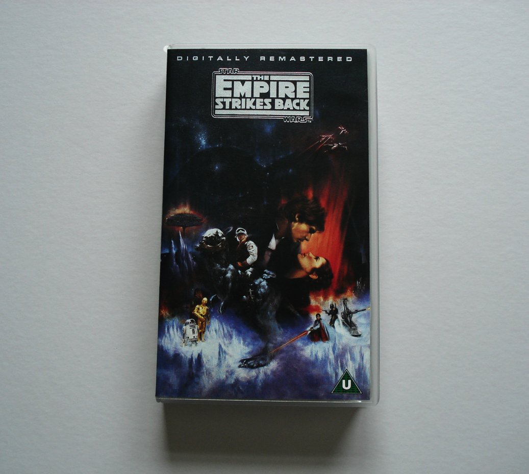 THE EMPIRE STRIKES BACK STAR WARS RARE OOP VHS