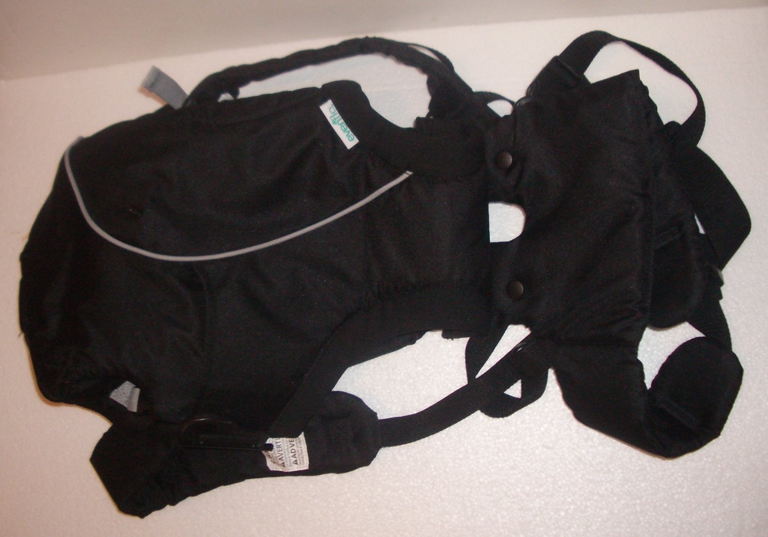 Evenflo Active Baby Carrier / Strap Backpack / Sling Black Solar Circles