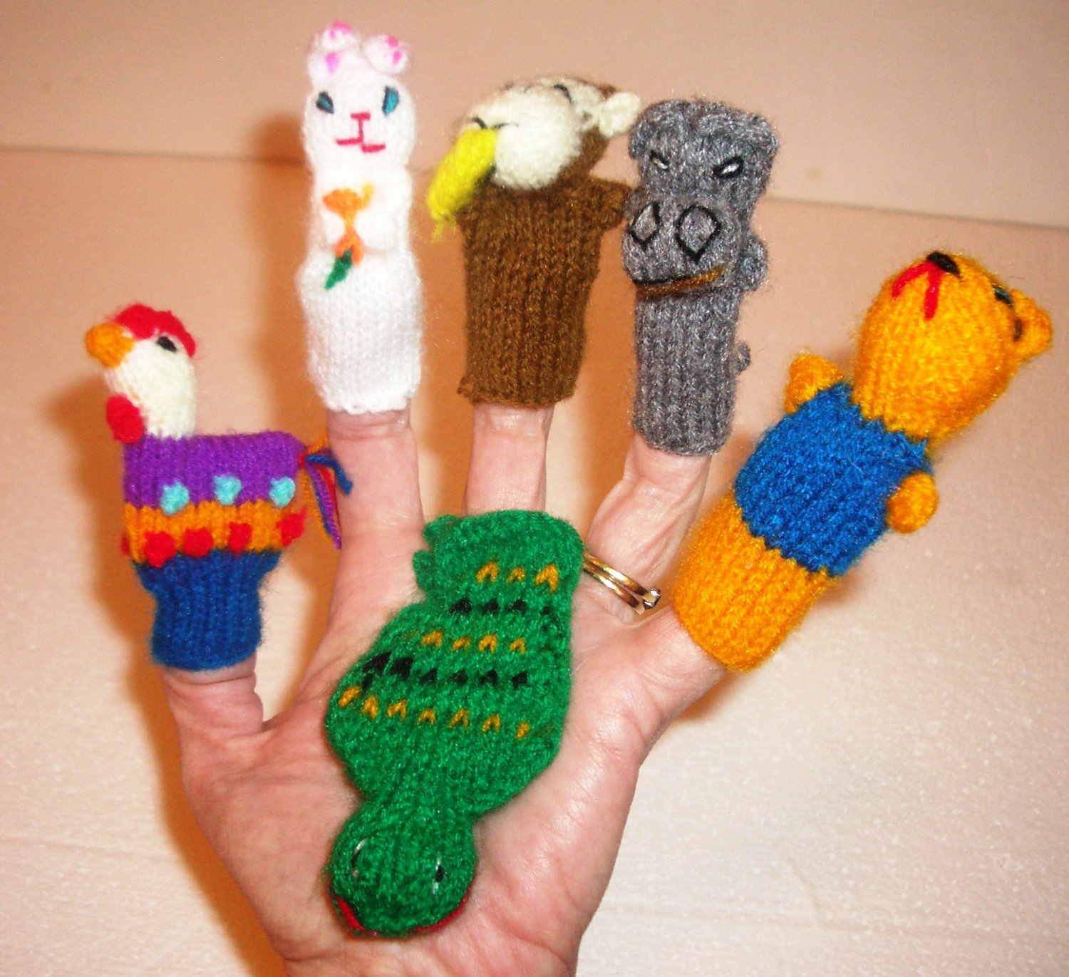 Hand Knitted Finger Puppets 6 pieces Animals, Preschool, Singalong