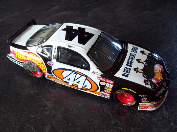 kyle petty hot wheels car