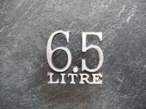 Cougar 6.5 Liter emblem