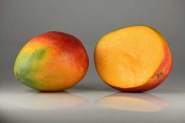 300 PCS Seeds Rare Yellow Fat 'Luo Cheng' Organic