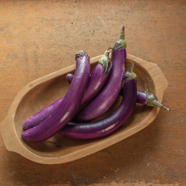 8 PCS Seeds Sichuan Super Red Early-maturing Long Eggplant F1