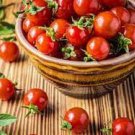 10 PCS Seeds Very Sweet Red Cherry Tomato 'Hong Gu Niang' Organic