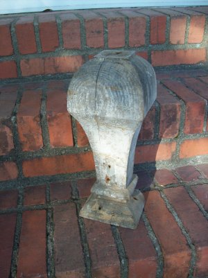 Architectural Salvage Old Wood Chippy Paint