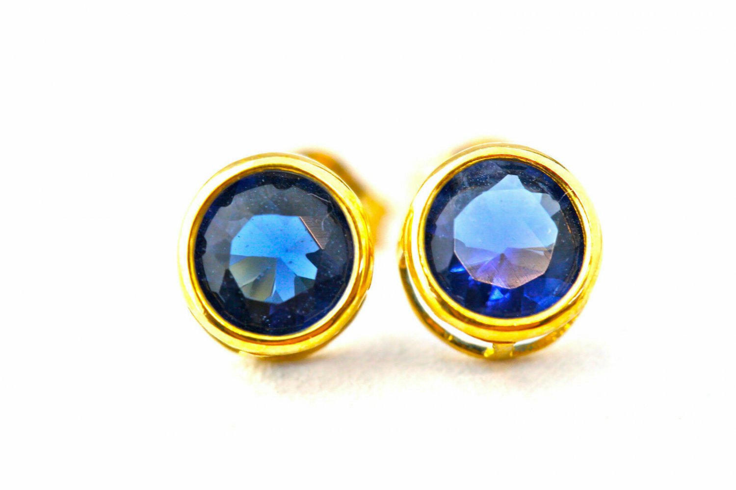 14K YELLOW GOLD SOLID 1.30 CARAT ROUND SHAPE BEZEL SAPPHIRE STUD EARRINGS