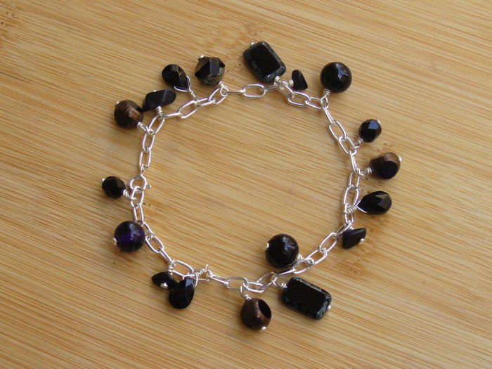 B022: Black & Silver Glass Bead Charm Bracelet