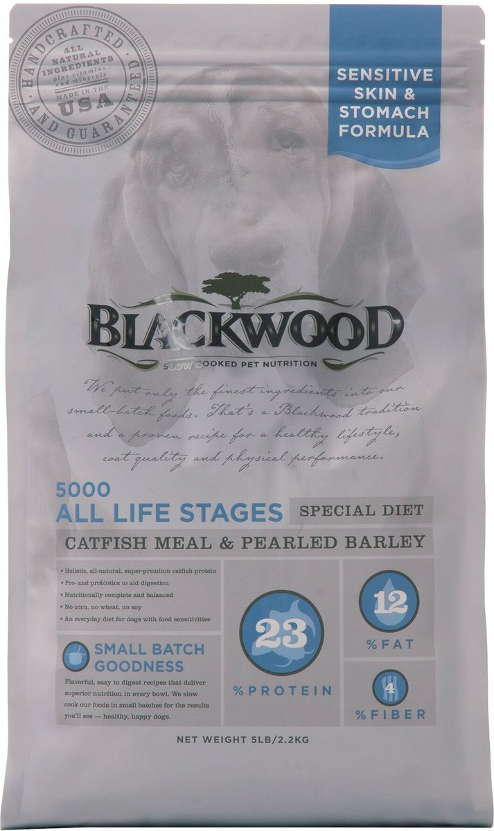 Blackwood 5000 Catfish Meal & Pearled Barley Sensitive Skin Dry Dog