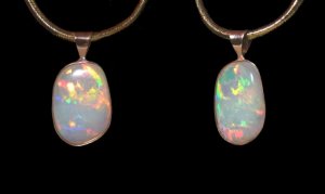 NEON COLORS SOLID AUSTRALIAN OPAL 14K GOLD NECKLACE