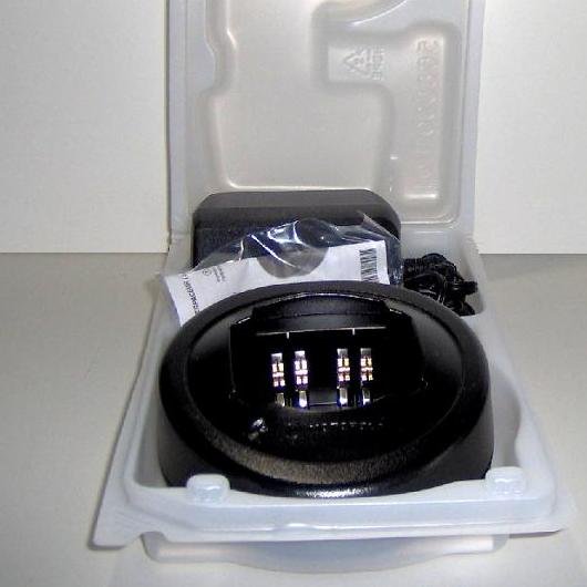 Motorola Rapid Charger HTN9000B for HT1250, GP380, GP360