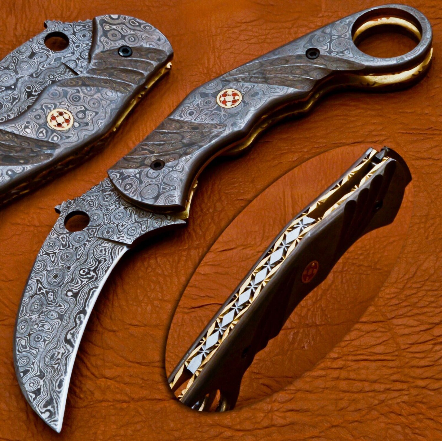 Customized Handmade Damascus Karambit Knife Damascus Handle with Lethathe Sheath