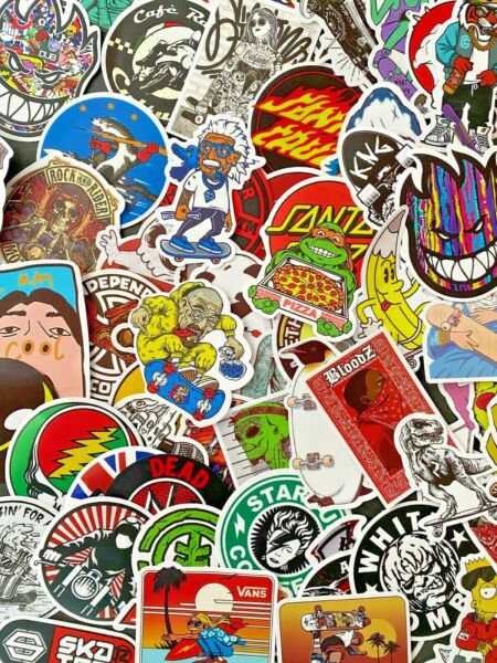 100Pcs Cool Random Skateboard Themed Waterproof Stickers Pack
