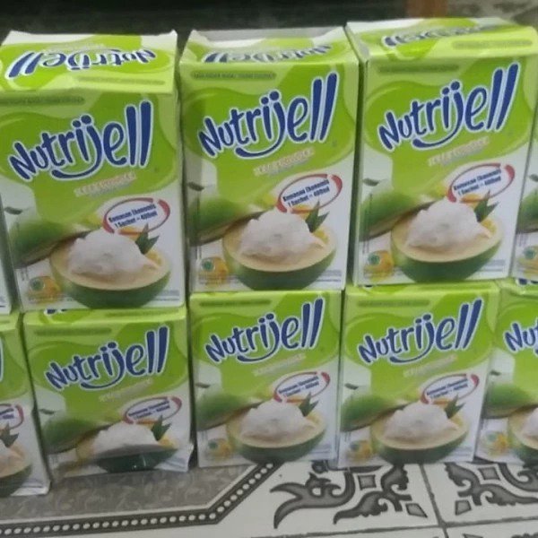 20x 15gr Nutrijell jelly powder coconut flavor made with seaweed and konnyaku.