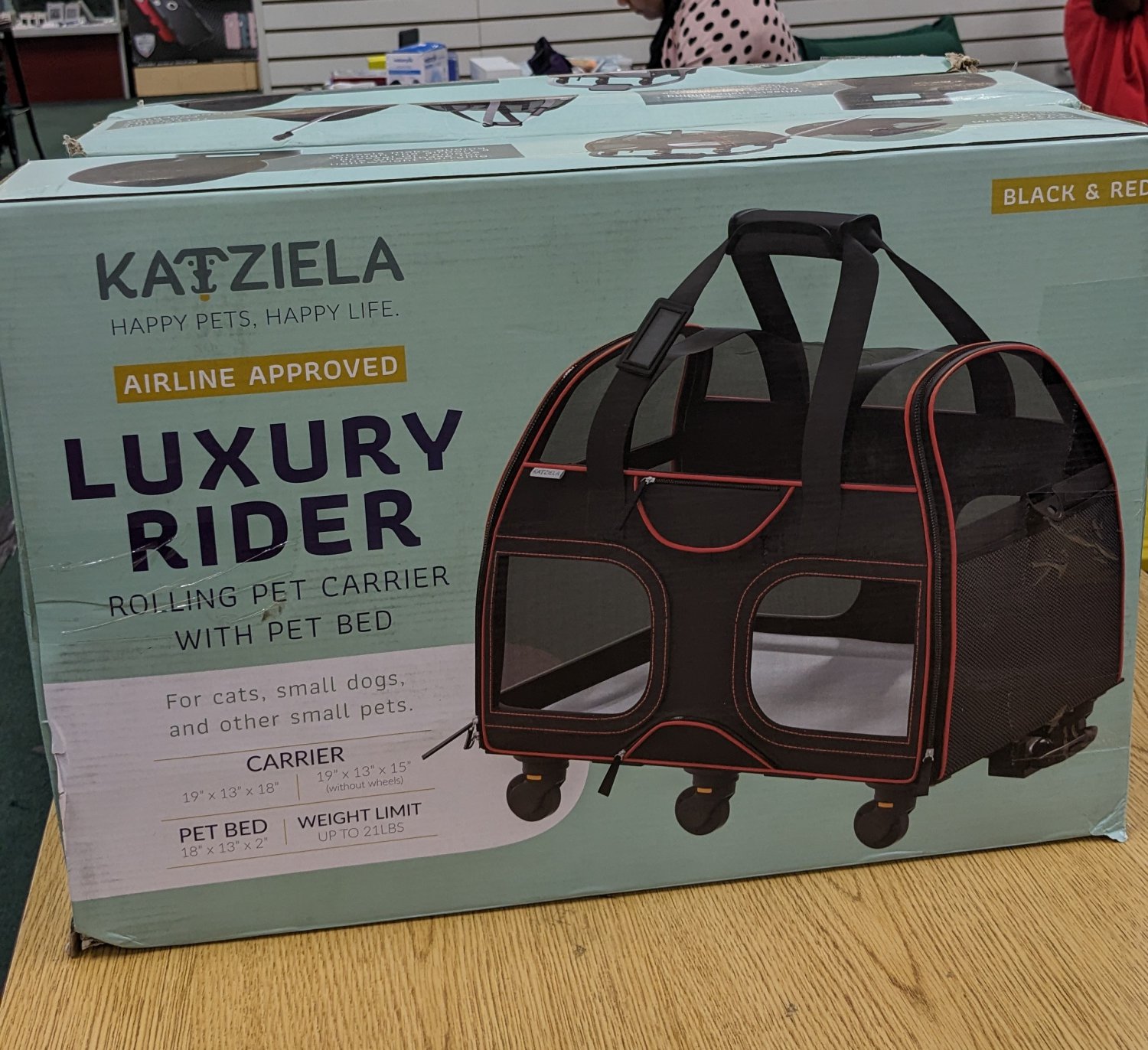 Katziela Luxury Rider
