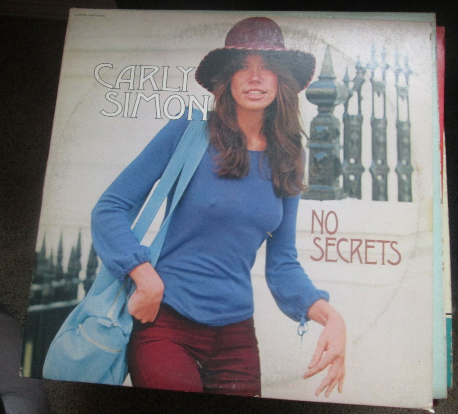 Carly Simon No Secrets Record 33 RPM LP  EKS-75049  Elektra Records 1972