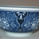 ANTIQUE CHINESE EXPORT CANTON WHITE & BLUE SET OF 3 BOWLS ANTIQUE CHINESE EXPORT CANTON WHITE & BLUE SET OF 3 BOWLS
