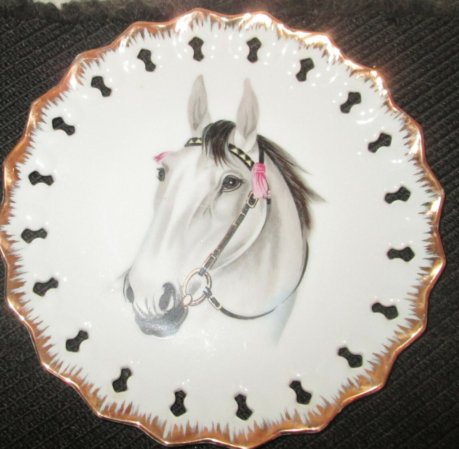 Vintage Original Decorative Plate Horse Head Scalloped Gold Edge Perferation