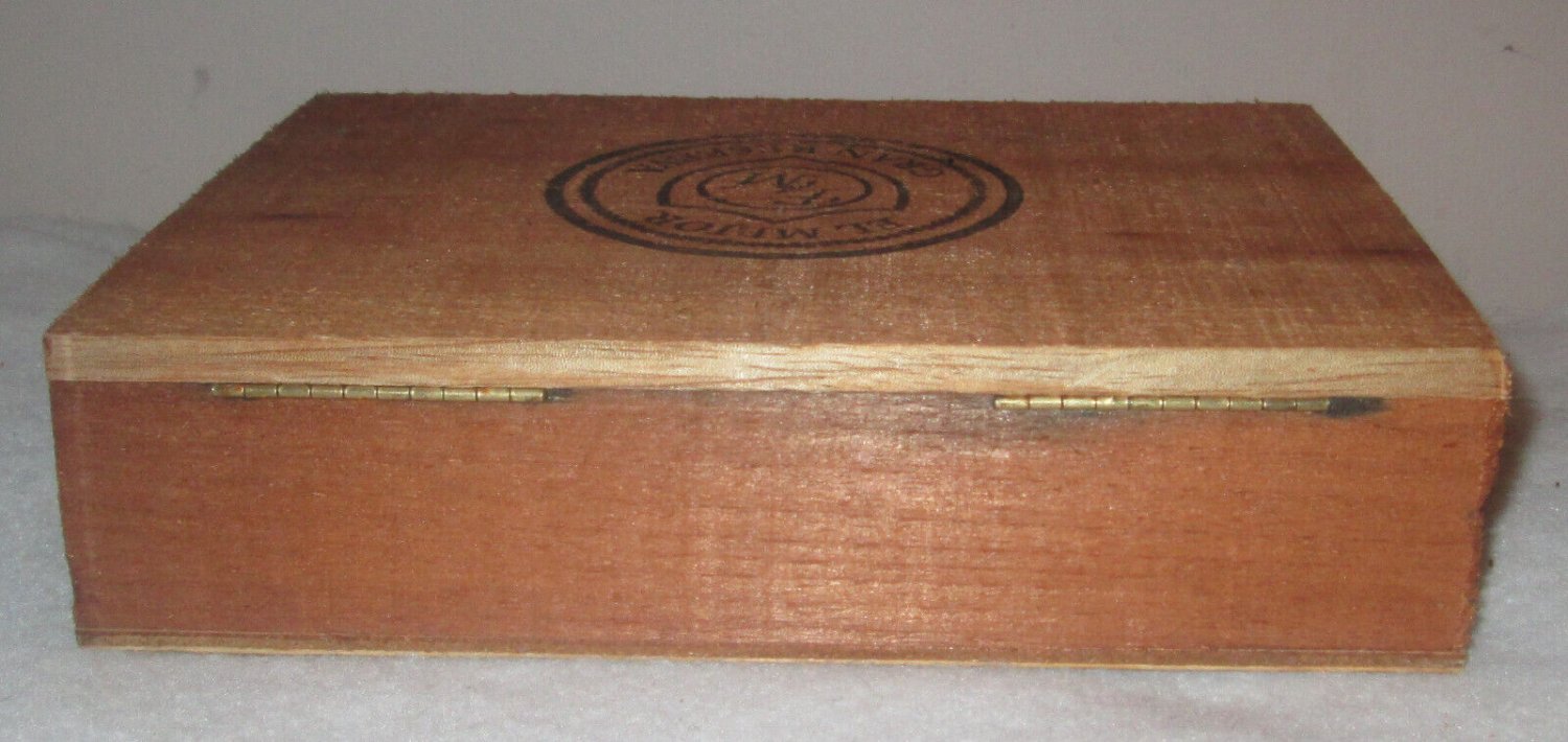 EL MEJOR GRAND RESERVA Wood Cigar Box Empty Honduras